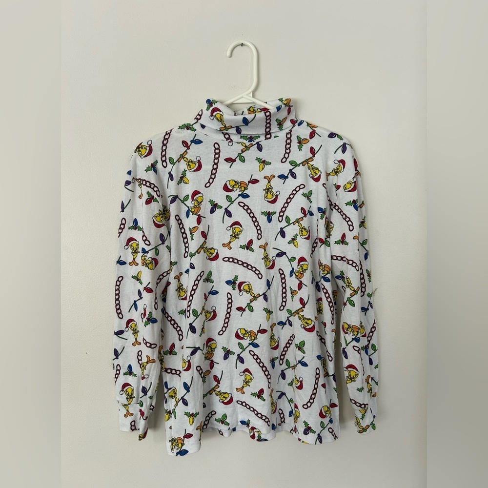 Vintage 1993 Looney Tunes Christmas Long Sleeve All Over Print Shirt Size Small